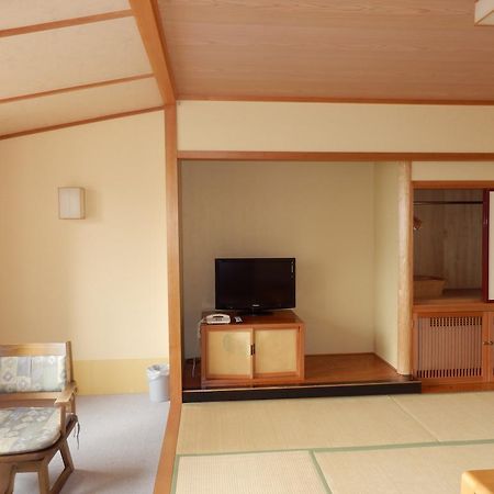 Hamazuru Hotel Нанао Екстериор снимка
