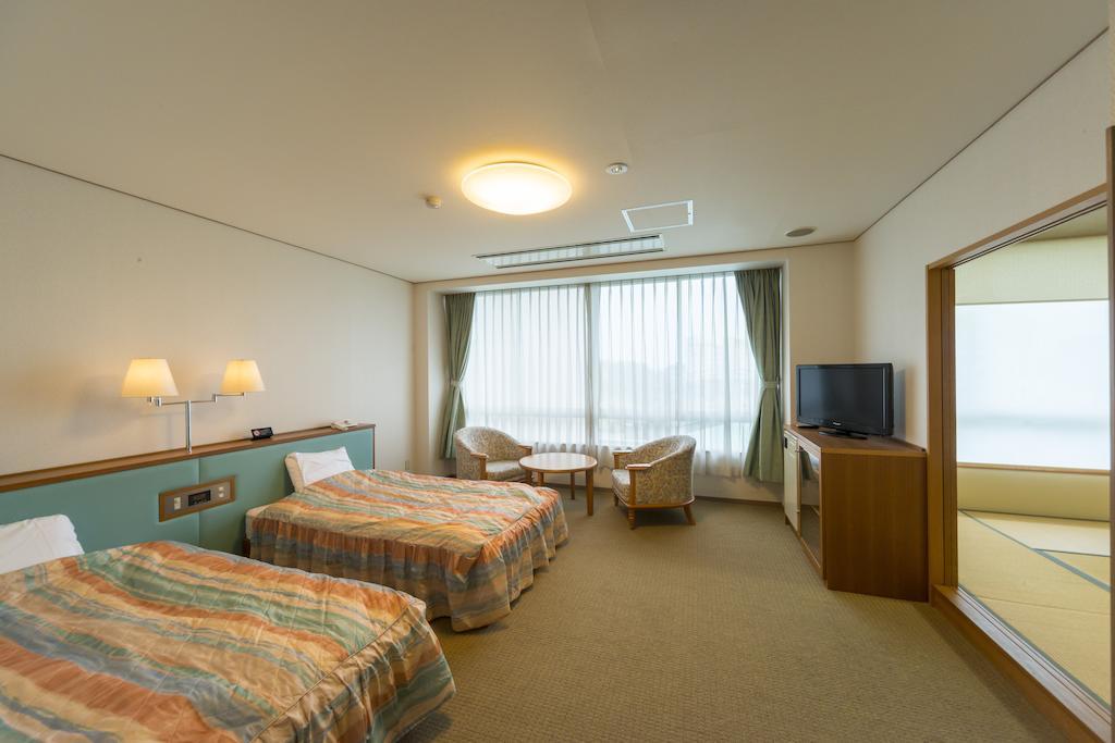 Hamazuru Hotel Нанао Екстериор снимка